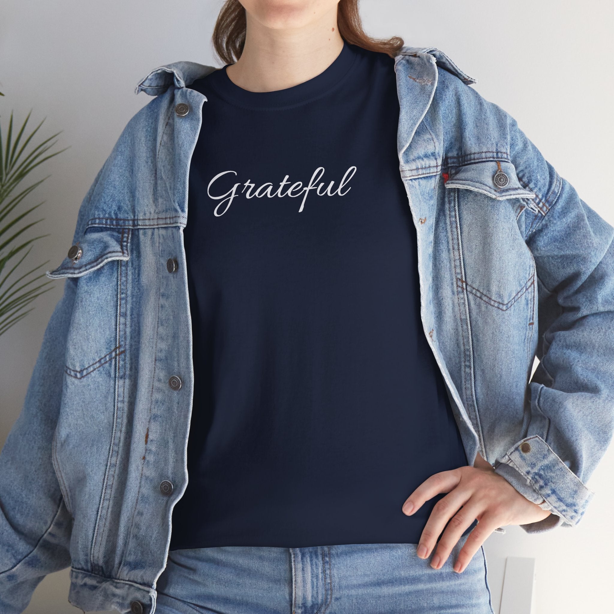 Grateful Tee — Simple Script Gratitude T-Shirt