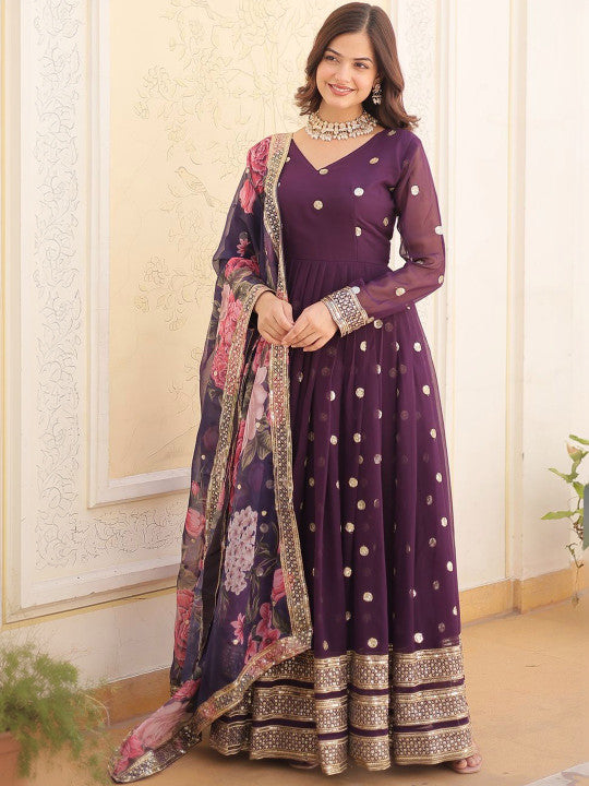 Women Floral Printed Regular Kurta with Pyjamas & With Dupatta