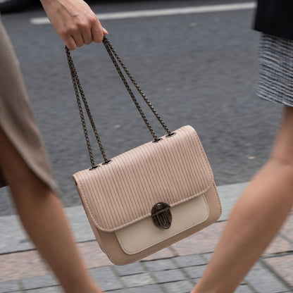 Ivory Grace Premium Chain Sling Bag