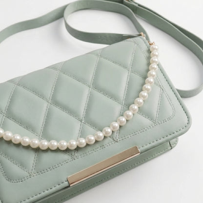 Elegant Pearl Chain Crossbody Handbag