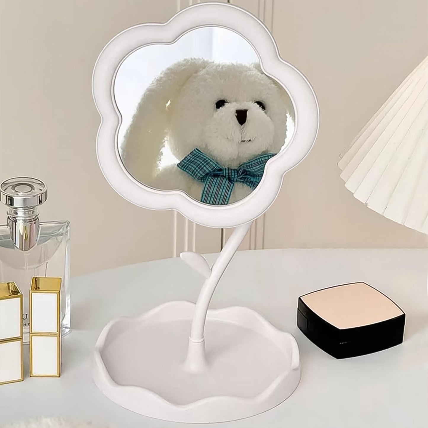 Flower-Shaped Makeup Mirror – Rotatable Vanity Mirror with Tray | Cute Aesthetic Tabletop Mirror for Desk & Room Decor